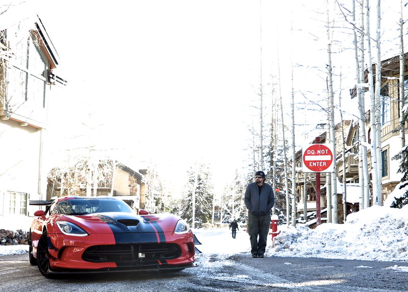 Illustration for article titled Detroit to Vegas (and back) in a 2016 Viper ACR